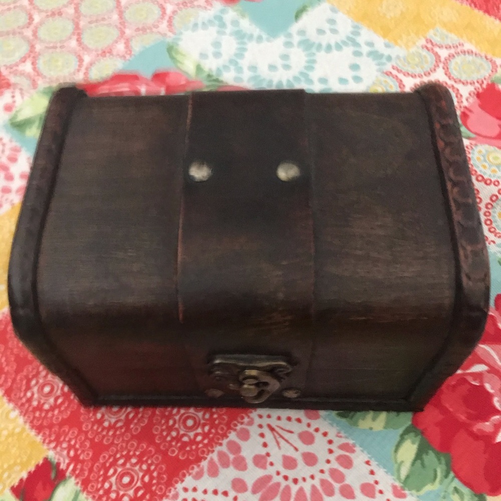 Wooden Trinket / Treasure Box
